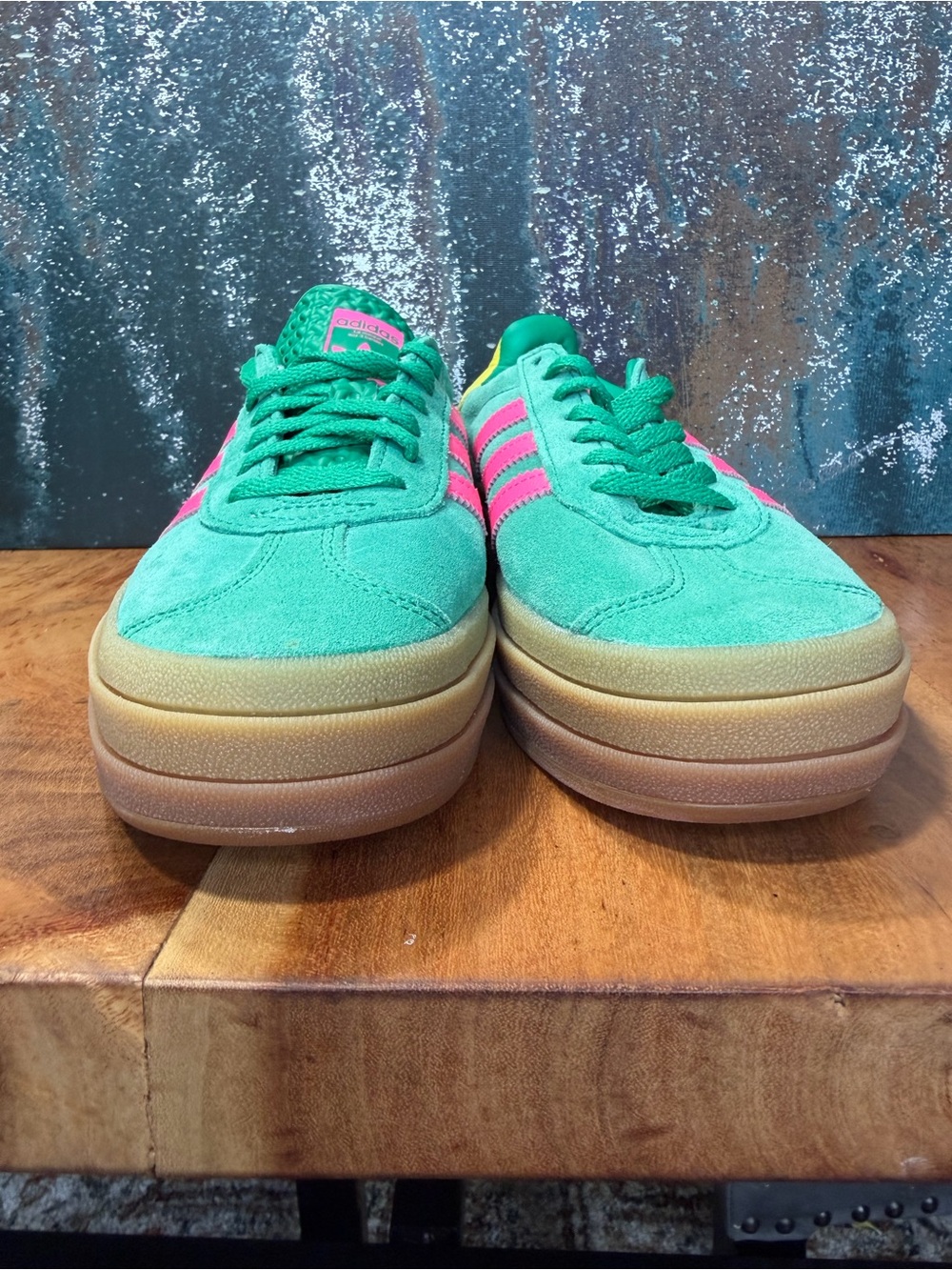 Adidas Terrace Gazelle Bold Platform Sneakers Court Green Pink Women’s 6 - Picture 7 of 9